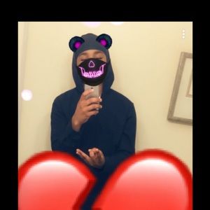 Meet your Posher, Julien